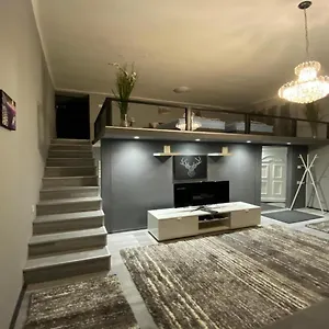 https://tip-top.inbudapesthotels.com