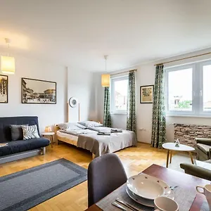 https://bpr-hello-hollo-apartment.inbudapesthotels.com
